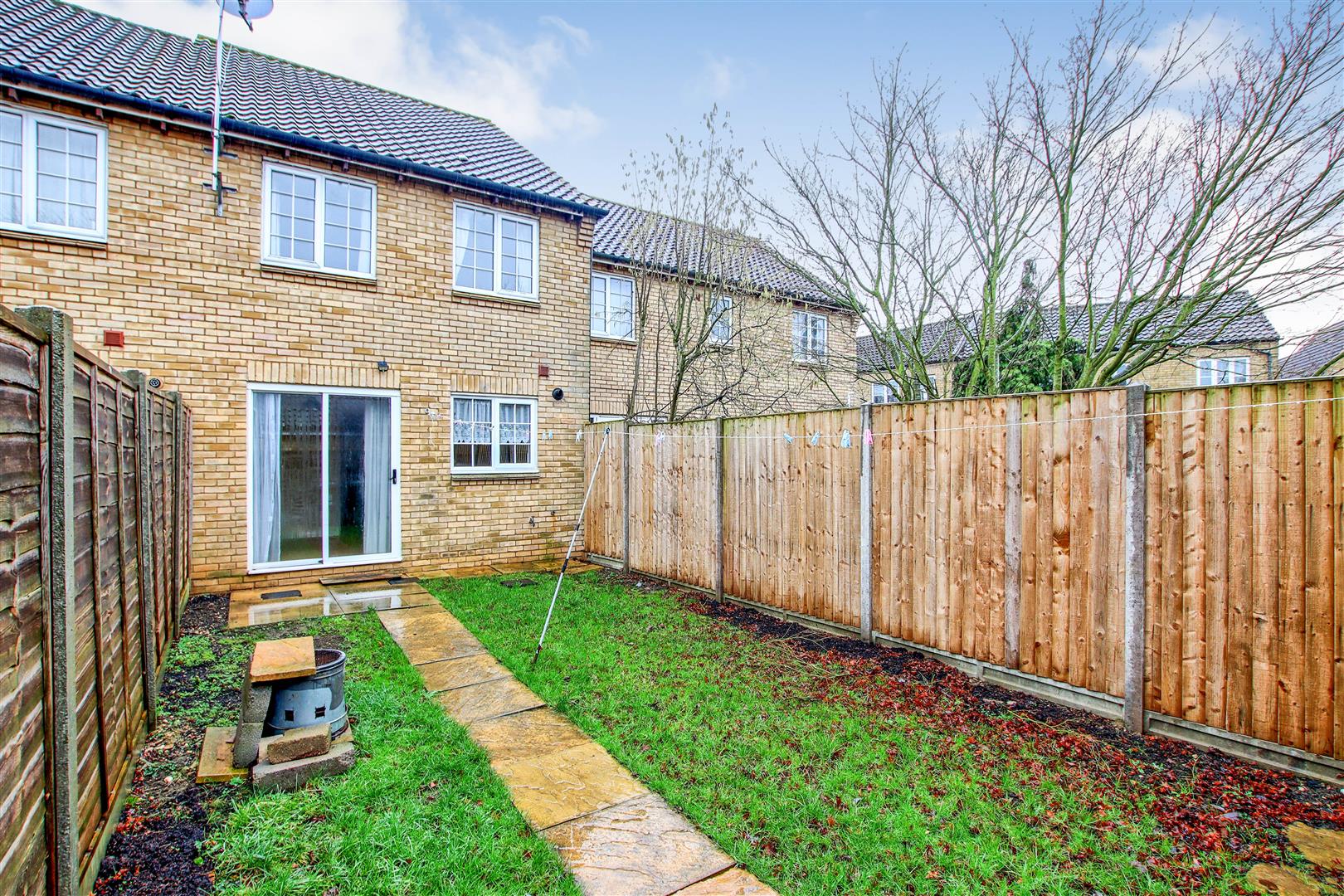 Spar Close, Lower Cambourne, Cambridge